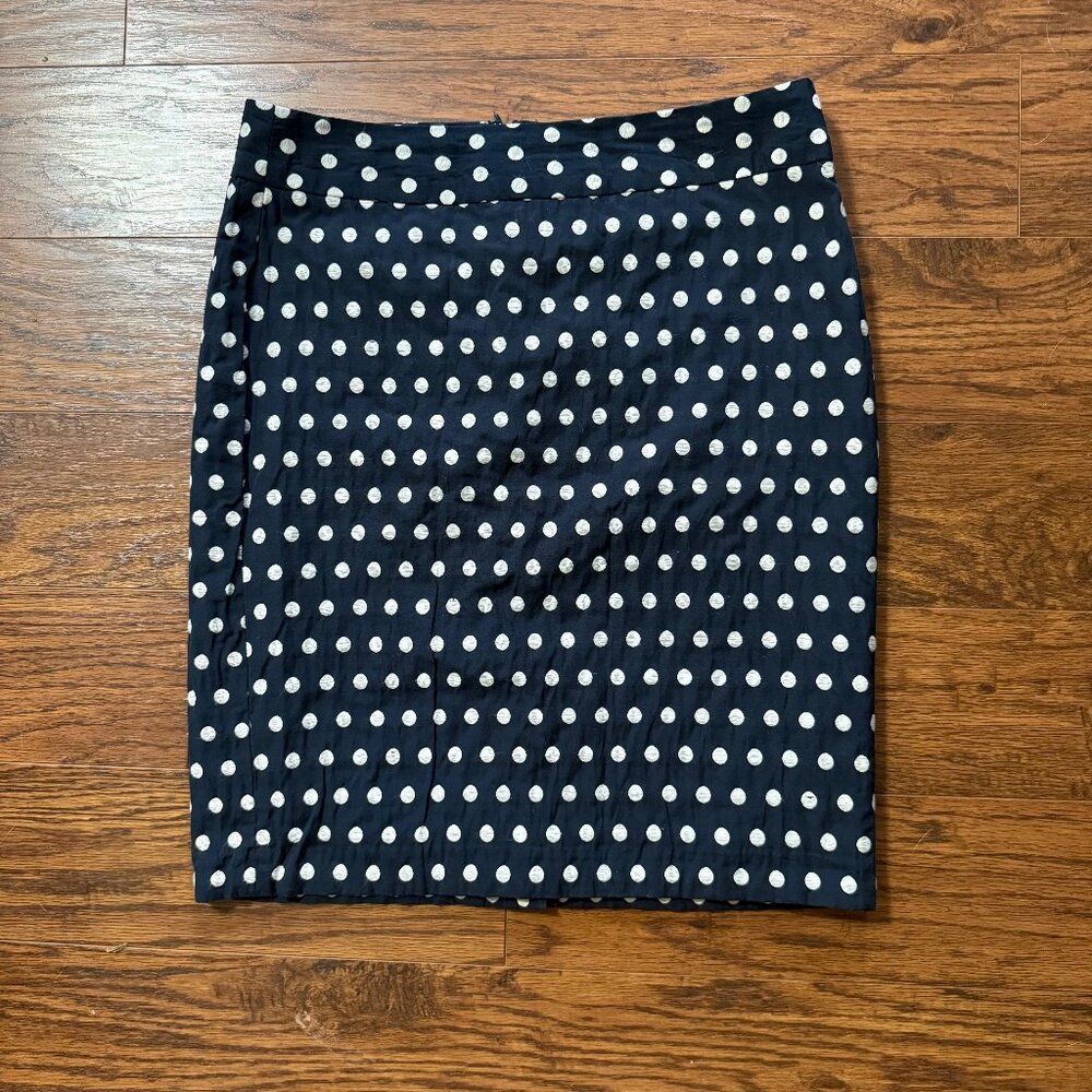 Banana Republic Navy and White Polka Dot Pencil Skirt Size 6